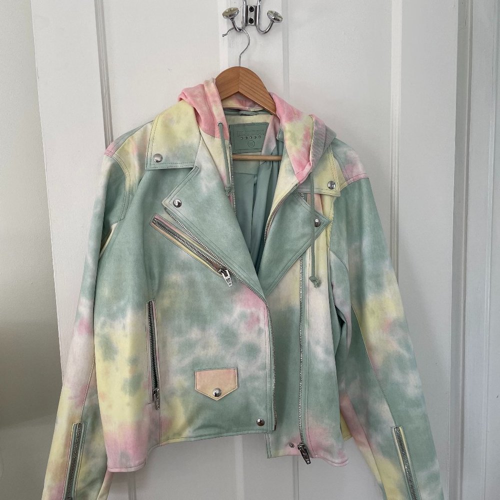 BLANK NYC - VEGAN LEATHER MOTO JACKET WITH REMOVABLE LINER AND HOOD